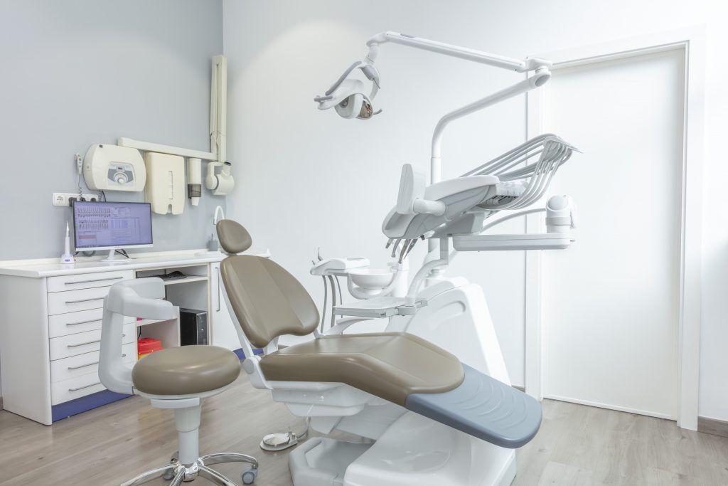 cirugia-oral-clinica-dental-smile
